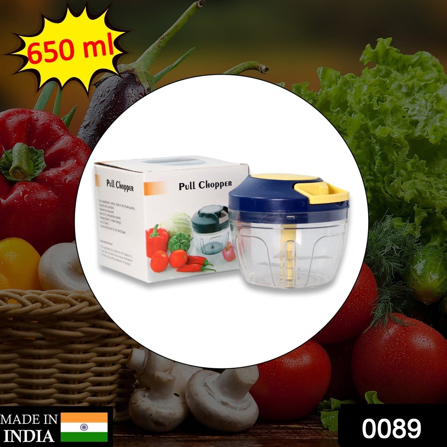 Kitchen chopper with blades for easy vegetable and fruit chopping Kitchen chopper with blades for easy vegetable and fruit chopping